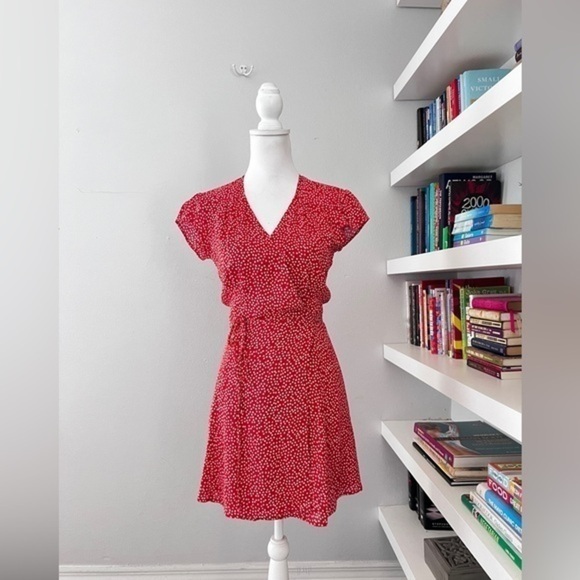 Reformation Red true wrap mini Size XS - Picture 1 of 12
